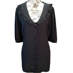 Levi’s Black Ruffle Cape Collar Blouse – 3X